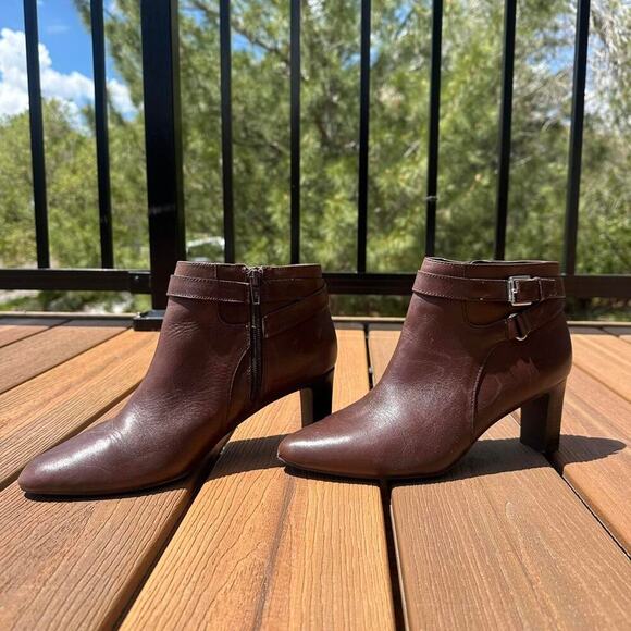 Lauren Ralph Lauren Brown Leather Ankle Booties Pointed Toe Buckle 8B Minimalist - Picture 2 of 7